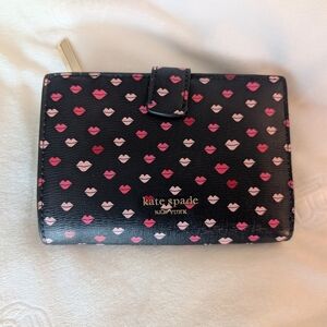 Kate Spade Black and Pink Lip Print Leather Medium Bifold Wallet EUC